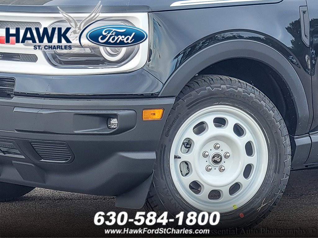 2024 Ford Bronco Sport Heritage photo 3