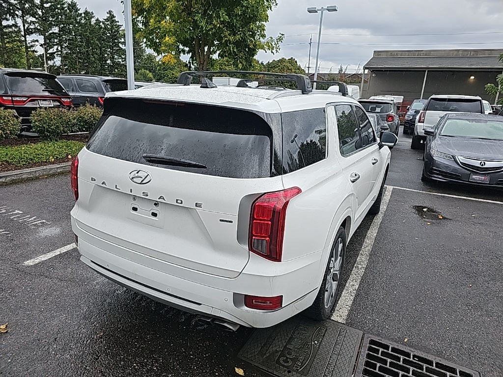 2022 Hyundai Palisade Limited photo 2