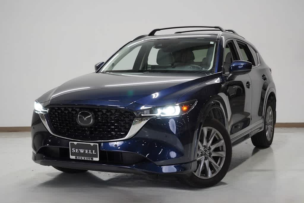 2025 Mazda CX-5 S Premium Plus package's photo