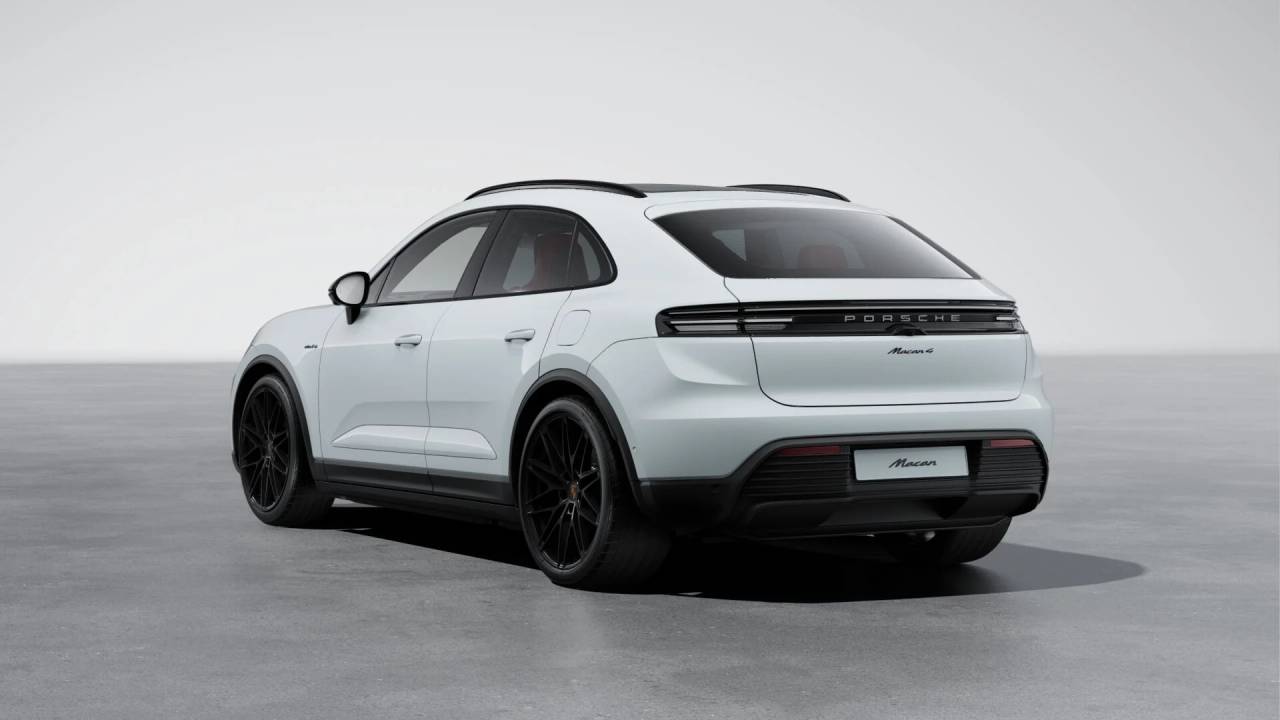 2026 Porsche Macan 4 Electric photo 2