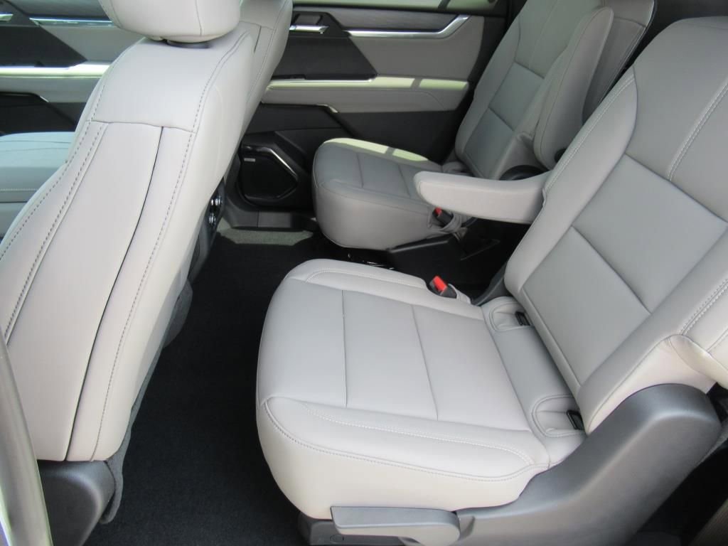 2026 Gmc Acadia Elevation photo 26
