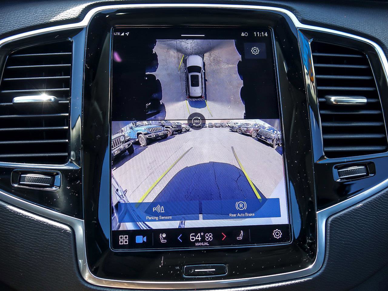 2024 VOLVO XC90 - Image 24