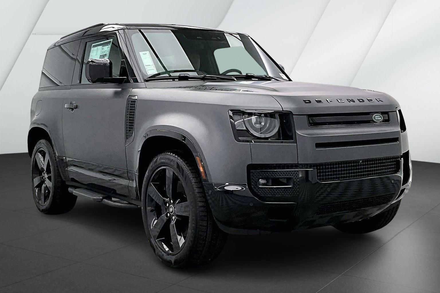 2025 Land Rover Defender 90 X-Dynamic SE photo 2