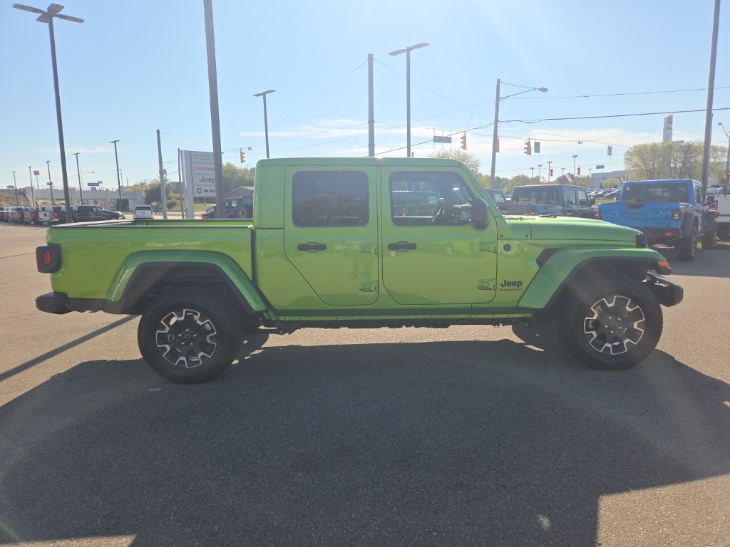 2025 Jeep Gladiator Sport S photo 9