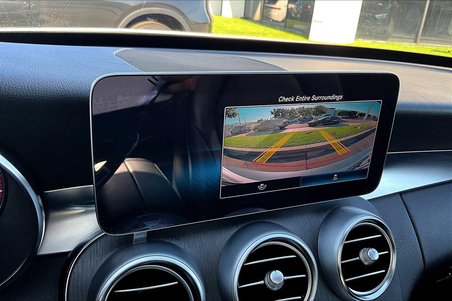 2021 Mercedes Benz C 300 photo 25