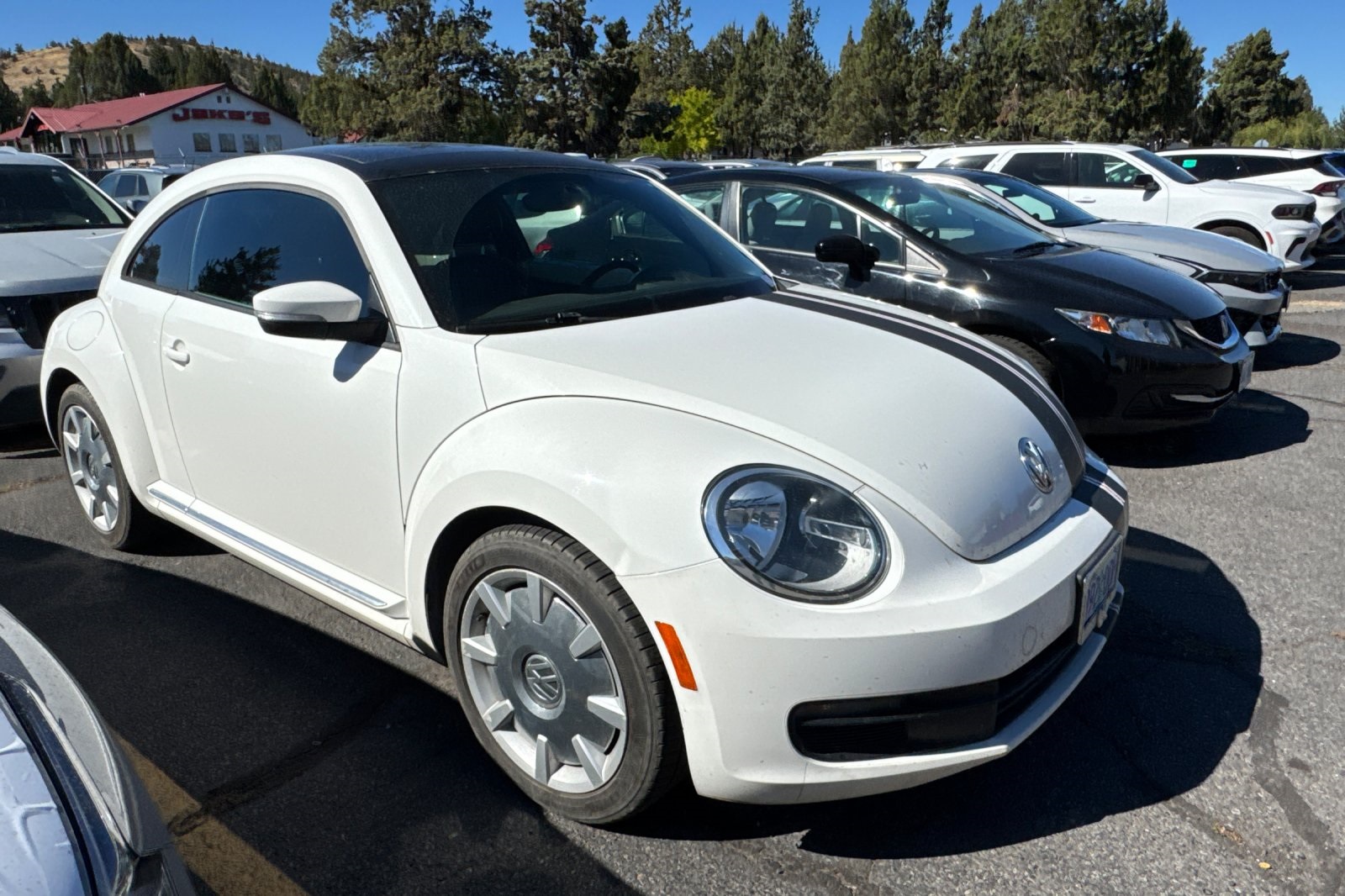 2013 Volkswagen Beetle 2.5L photo 2
