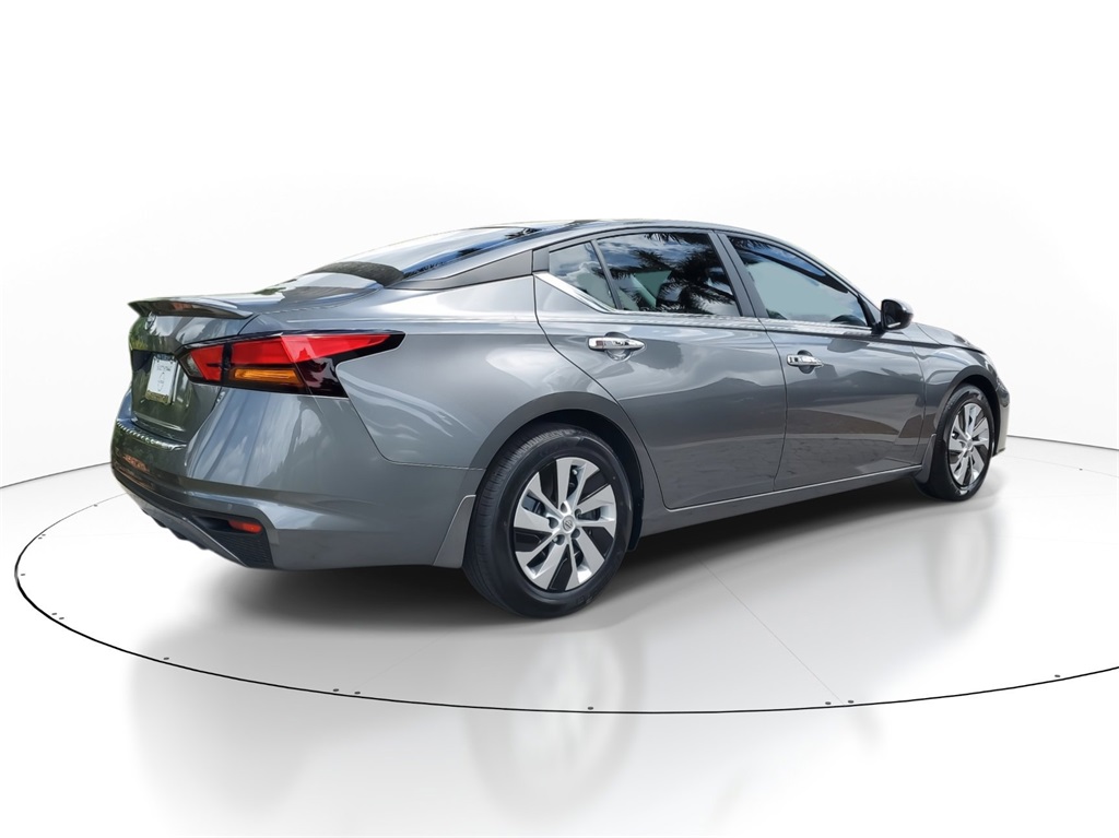 2025 Nissan Altima 2.5 S photo 6