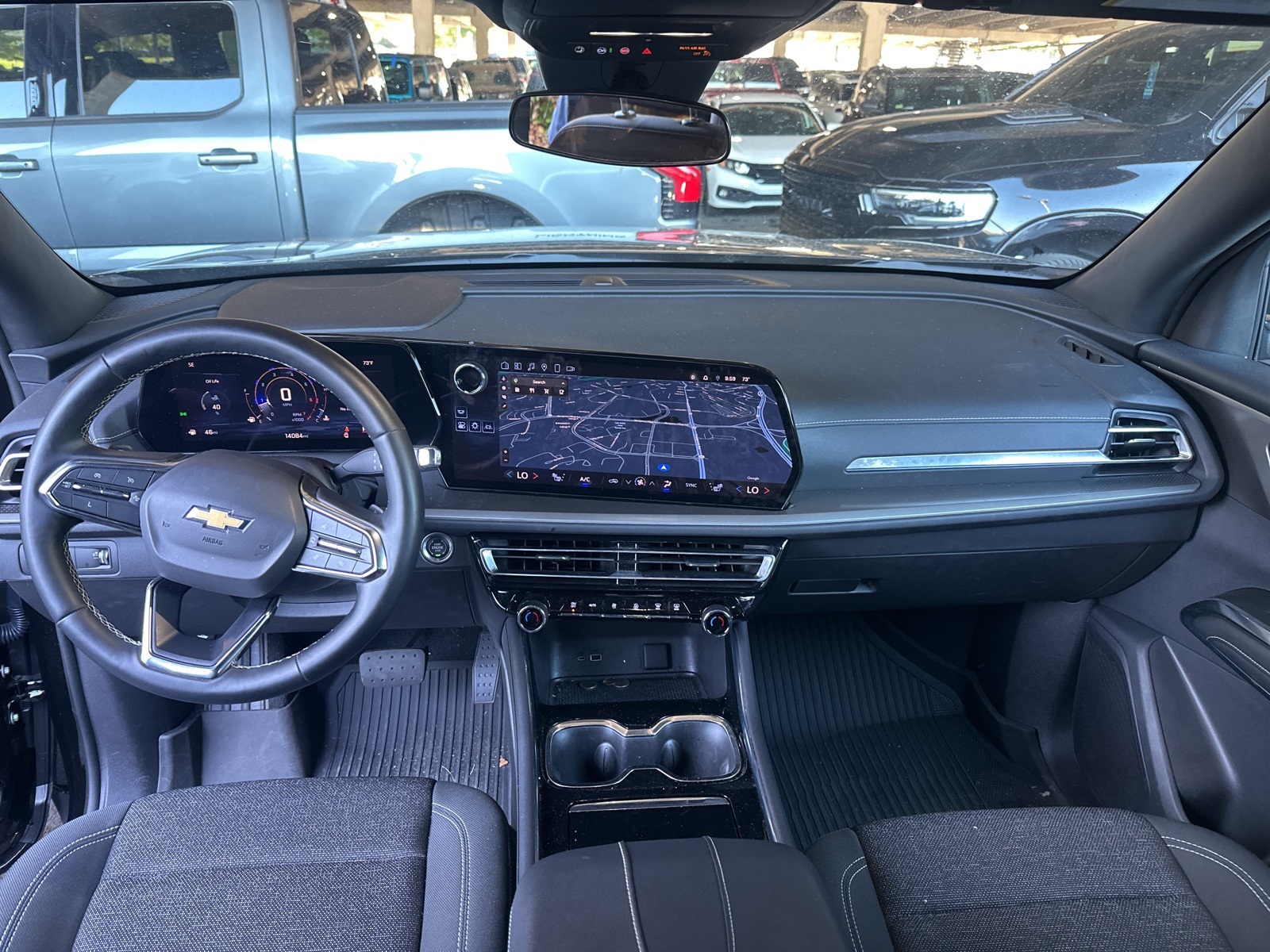2024 Chevrolet Traverse LS photo 2