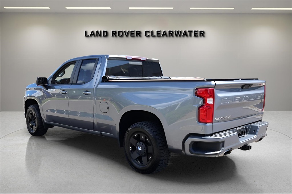 2020 Chevrolet Silverado 1500 RST photo 3
