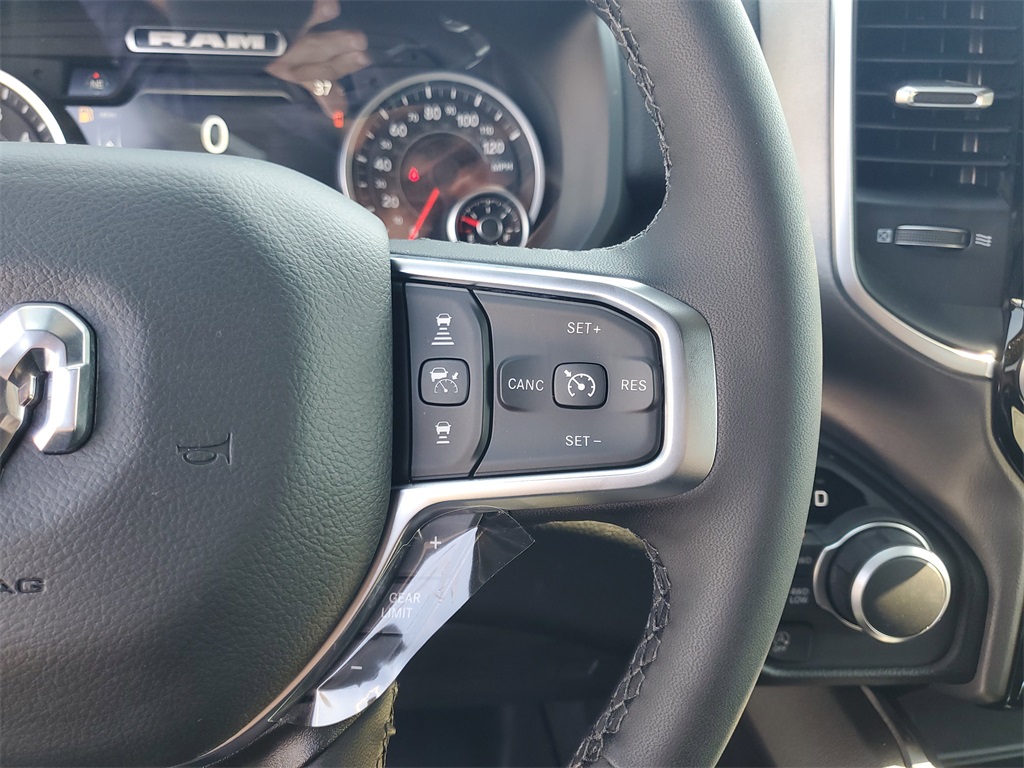 2025 Ram 1500 Big Horn Lone Star photo 11