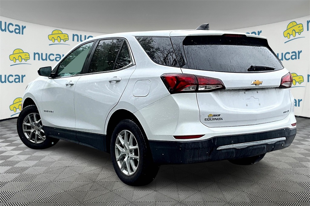 2022 Chevrolet Equinox LT photo 4