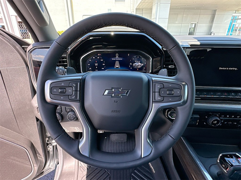 2025 Chevrolet Silverado 1500 RST photo 7