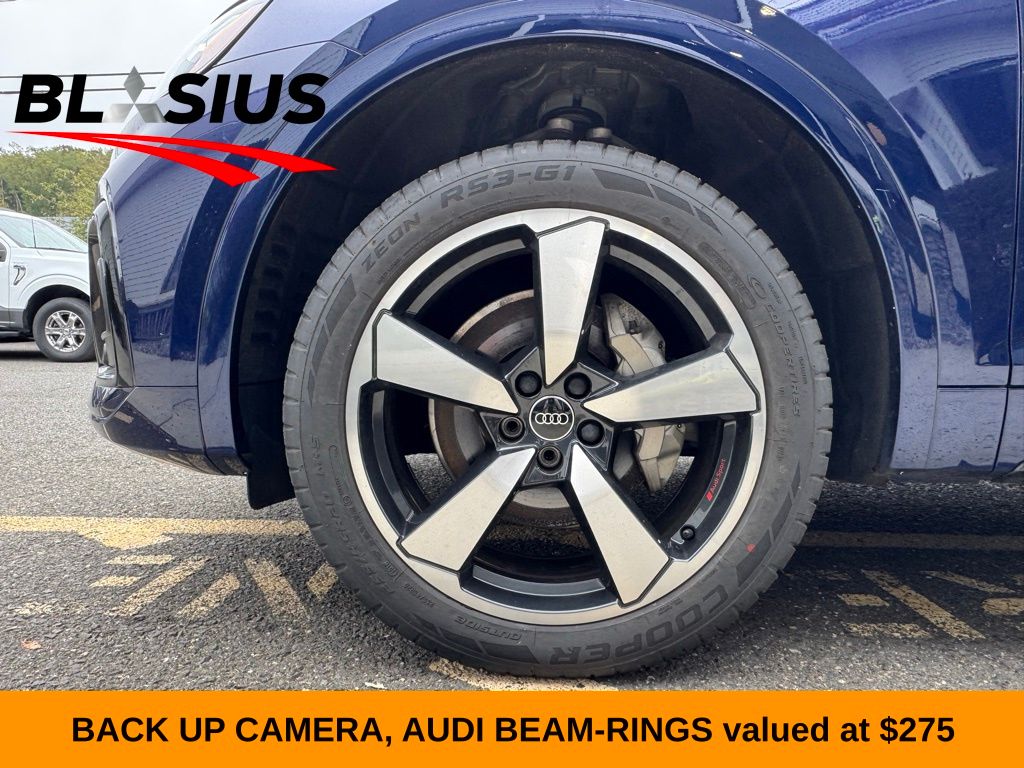 2022 Audi Q5 45 S line Premium photo 3