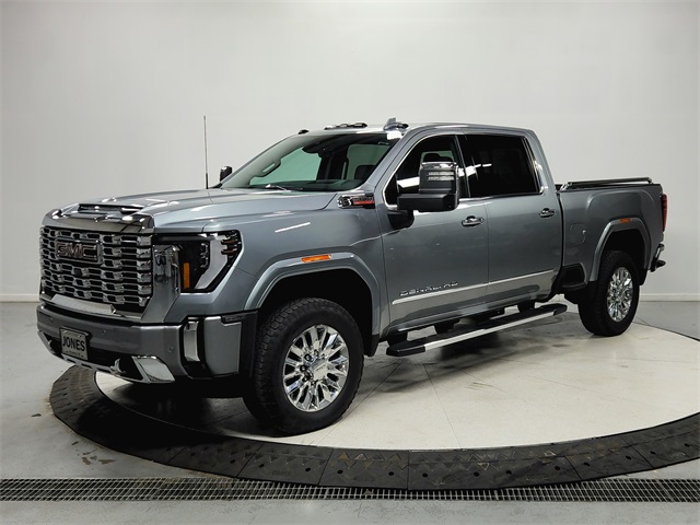 2024 Gmc Sierra 2500 HD Denali photo 3