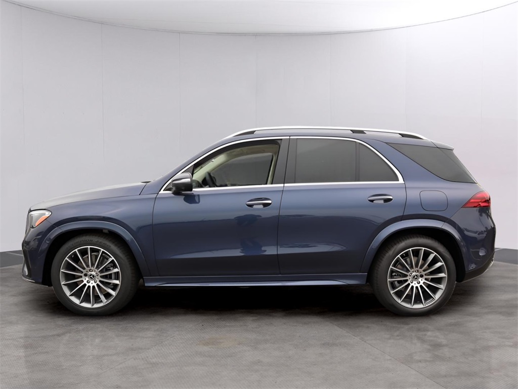 2026 Mercedes Benz GLE 450e 4MATIC photo 2