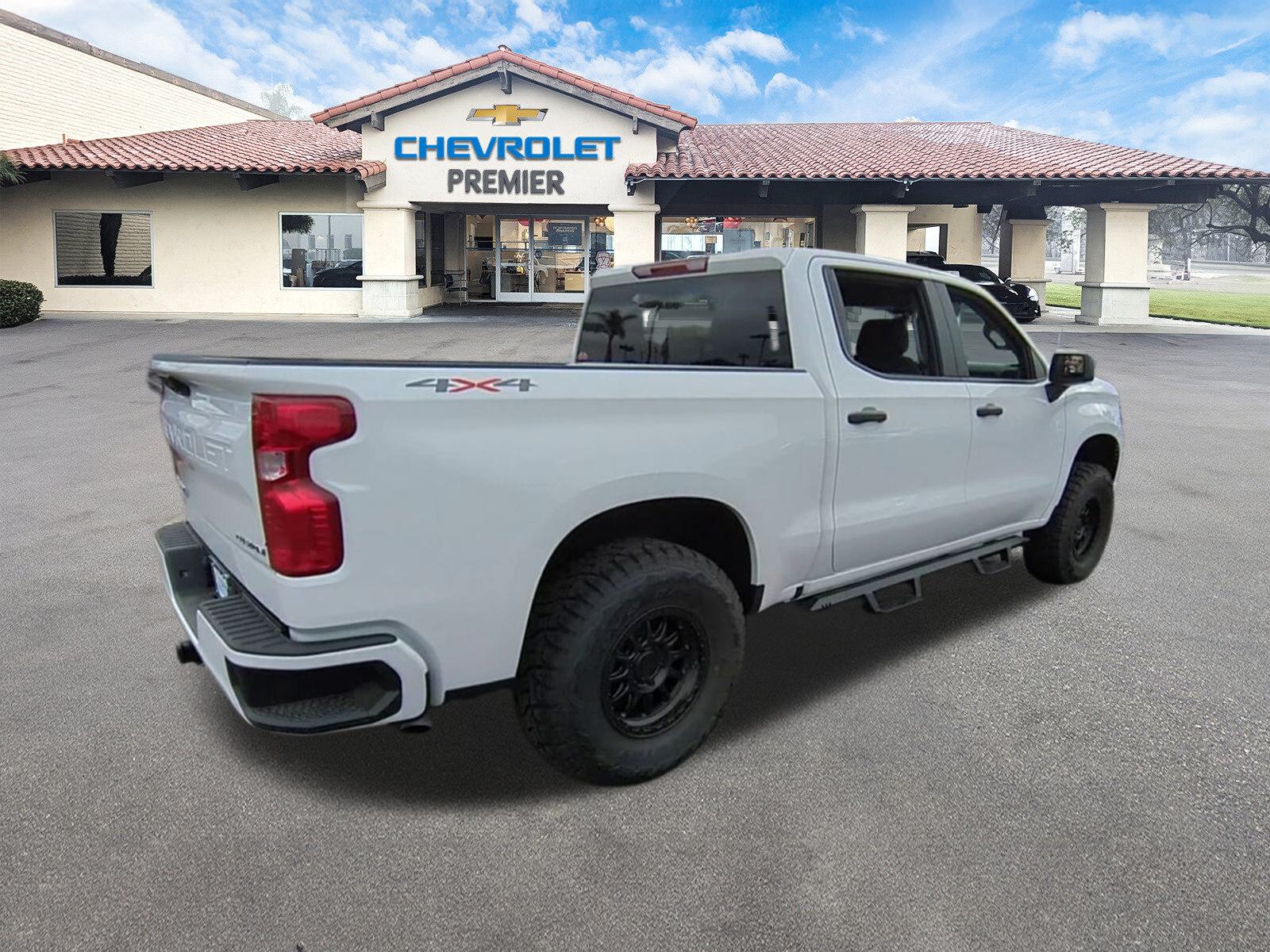 2025 Chevrolet Silverado 1500 Custom photo 8