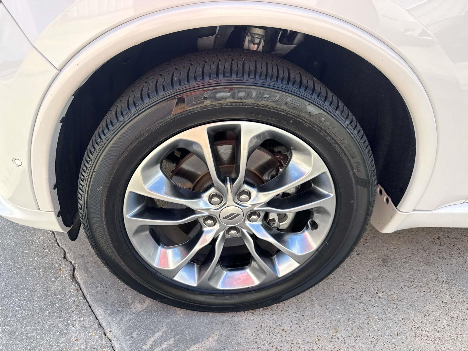 2019 Dodge Durango R/T photo 4