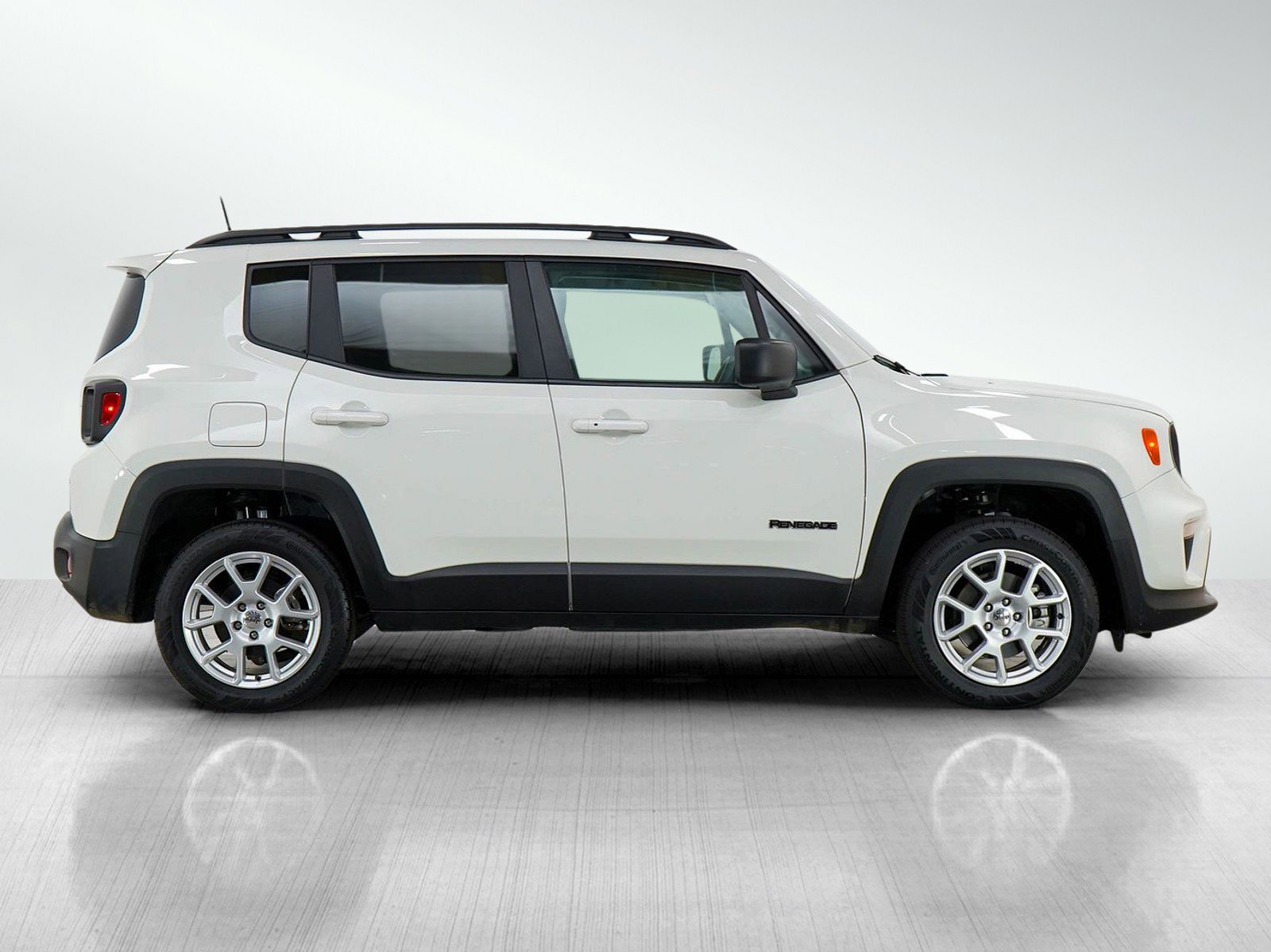 2022 Jeep Renegade Latitude photo 6