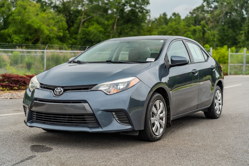 2016 Toyota Corolla L photo 2