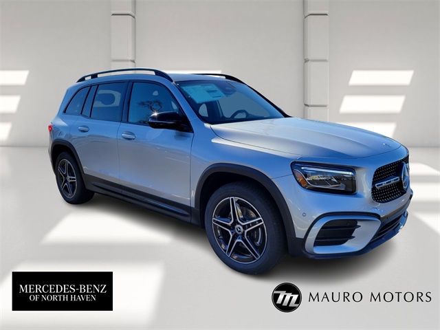 2025 Mercedes-Benz GLB Base's photo
