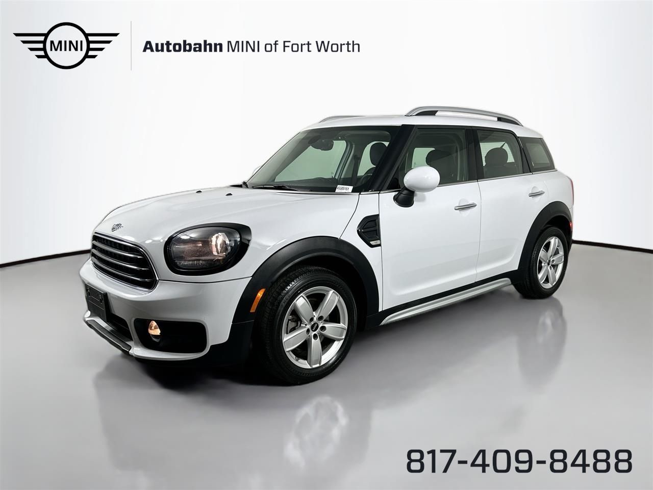 2019 MINI Countryman Base's photo