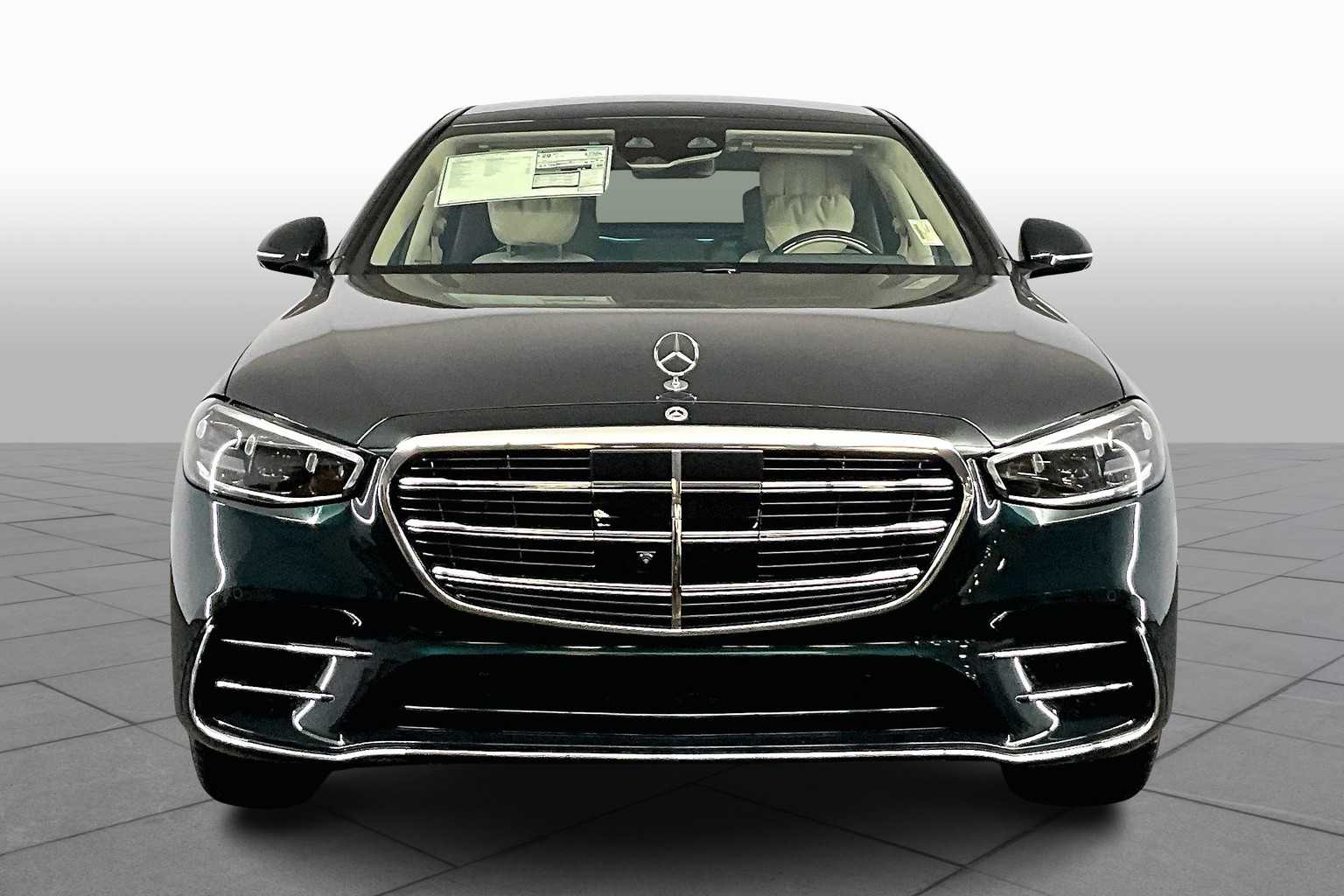 2026 Mercedes Benz S 580 4MATIC photo 3