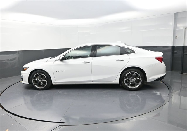 2023 Chevrolet Malibu 1LT photo 4