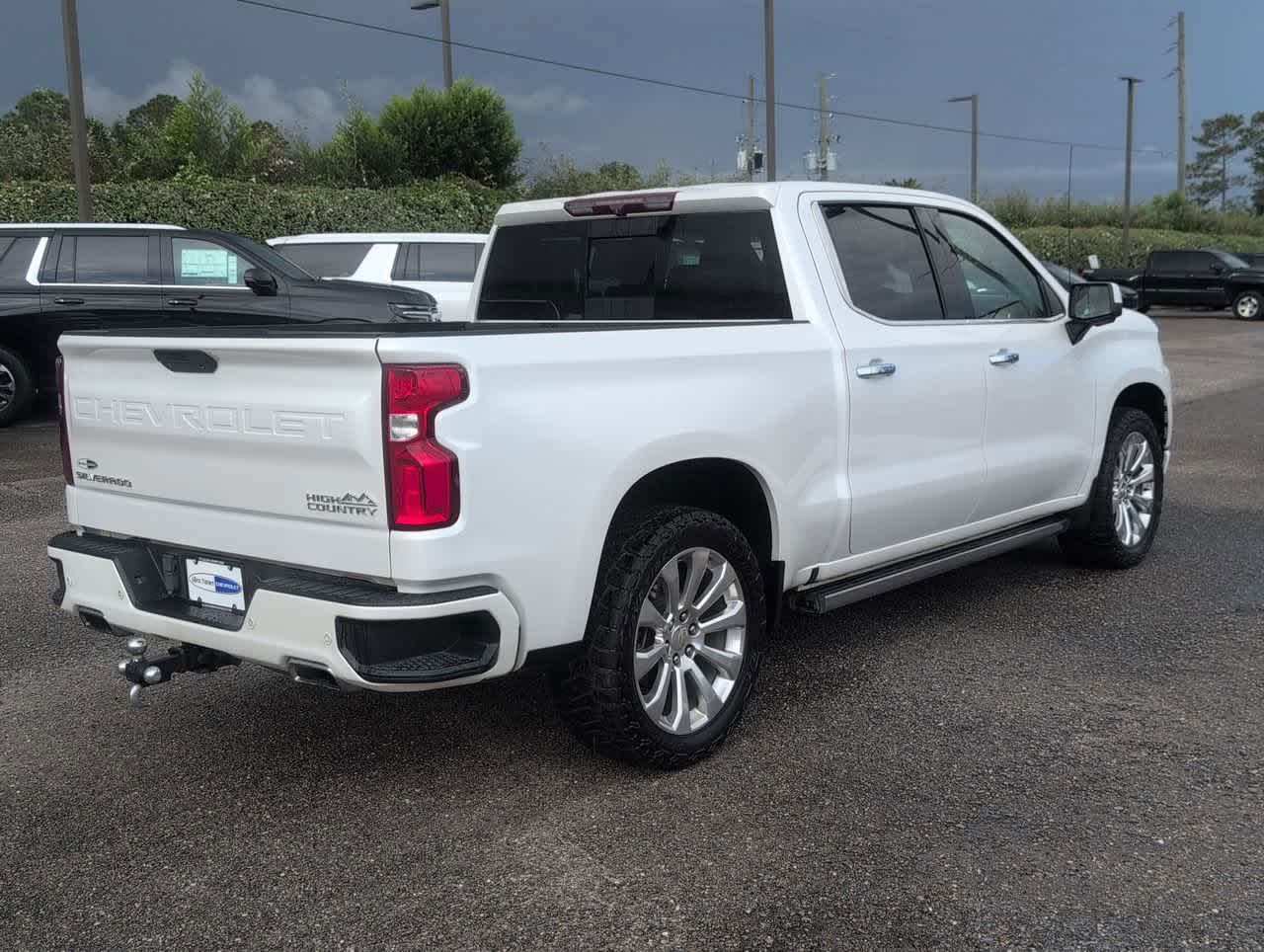 2020 Chevrolet Silverado 1500 High Country photo 10
