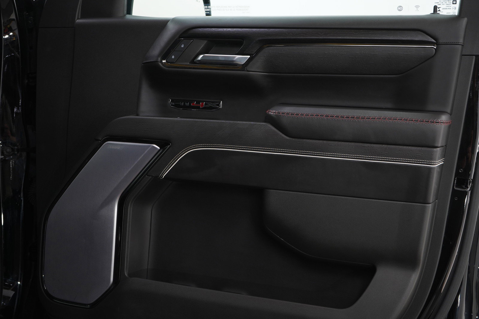 2022 Gmc Sierra AT4X photo 12