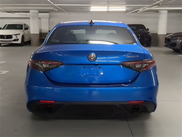 2025 Alfa Romeo Giulia Base photo 6
