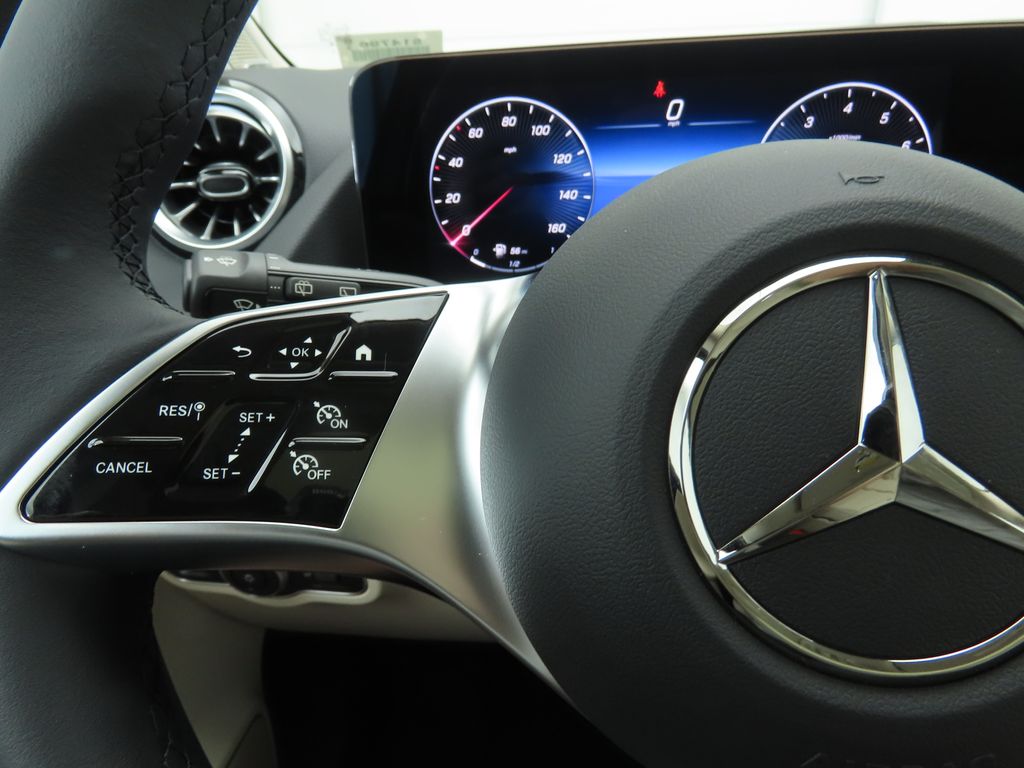 2026 Mercedes Benz GLA 250 photo 10