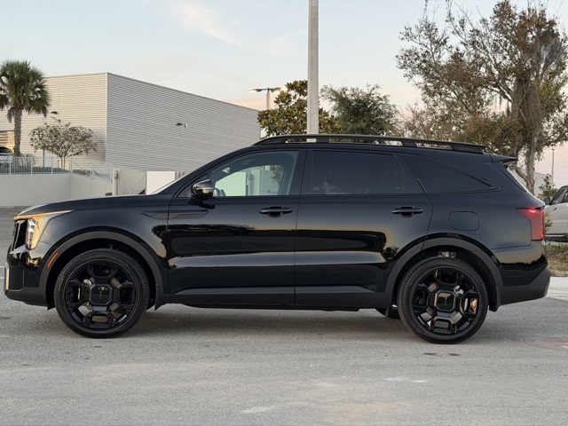 2025 Kia Sorento X-Line SX Prestige photo 2