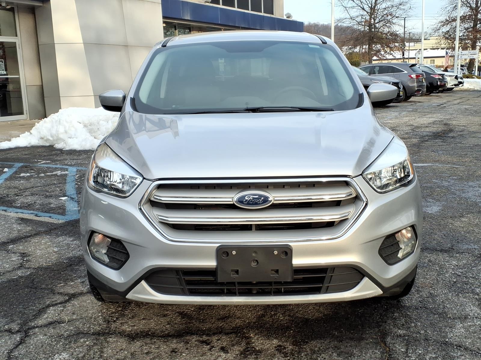 Used 2019 Ford Escape SE with VIN 1FMCU9GD1KUB42203 for sale in Bridgewater, NJ