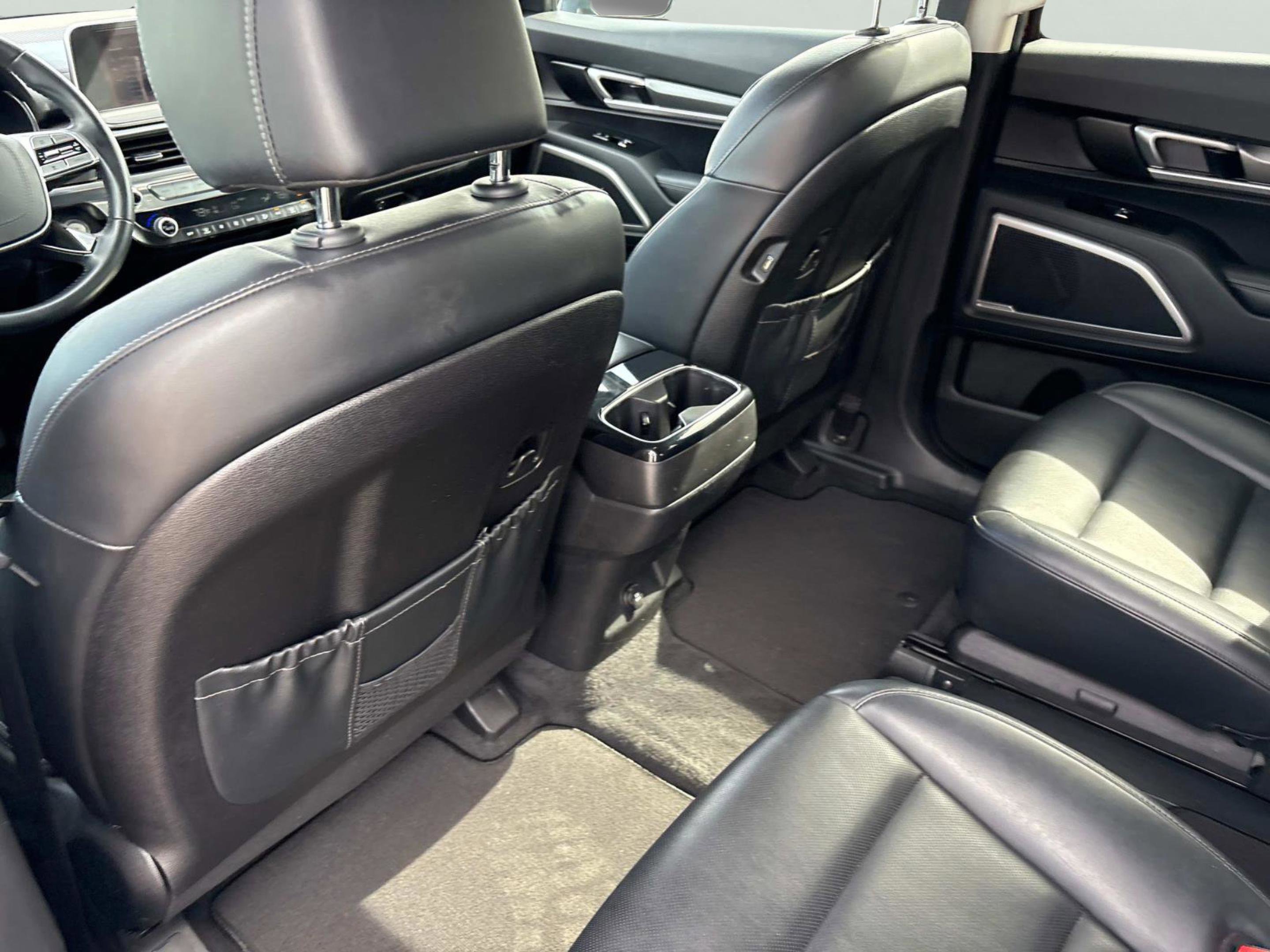 2022 Kia Telluride S photo 13