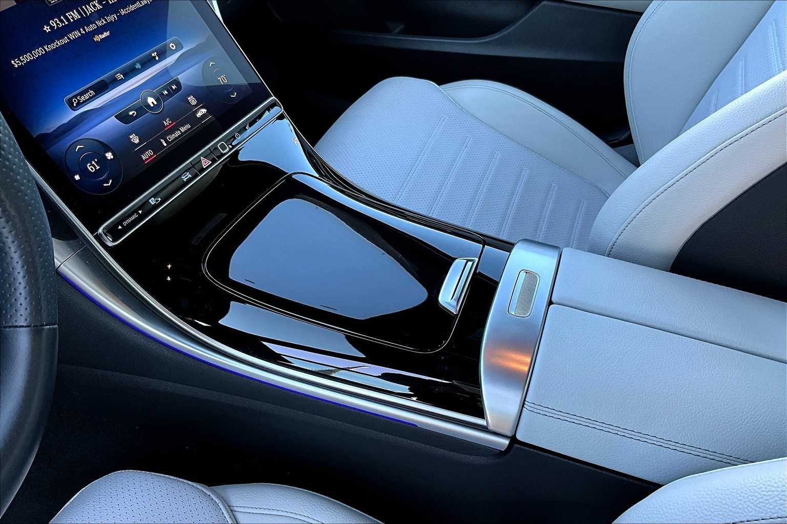 2023 Mercedes Benz C 300 photo 16