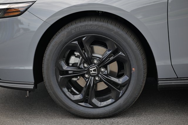 2025 Honda Accord SE photo 5