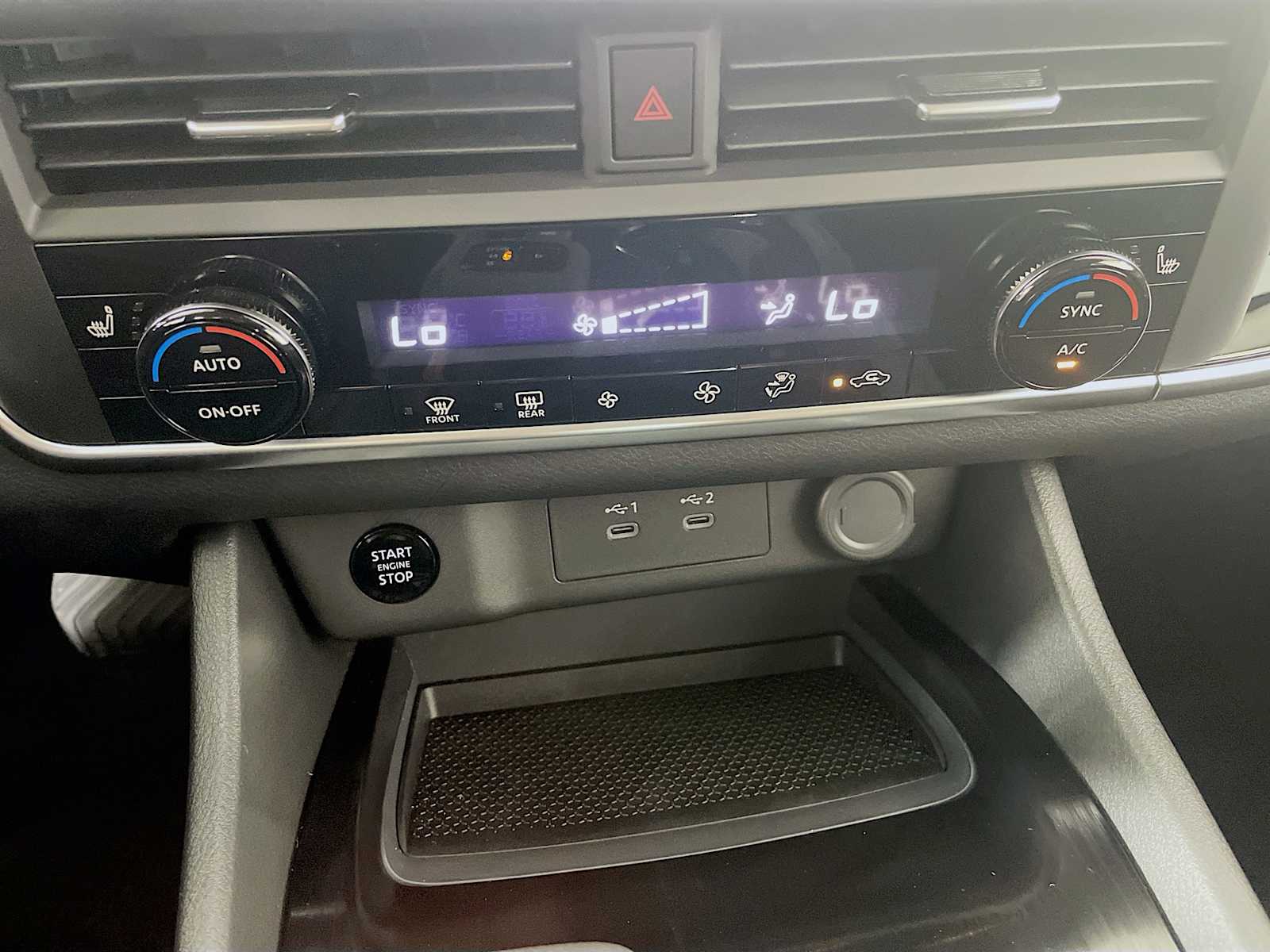 2025 Nissan Rogue photo 13