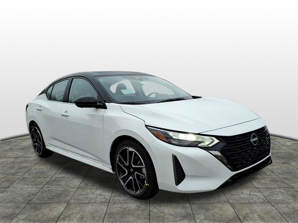 2025 Nissan Sentra SR's photo