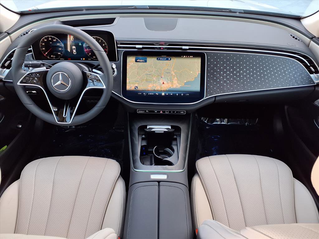 2026 Mercedes Benz E 350 4MATIC photo 4