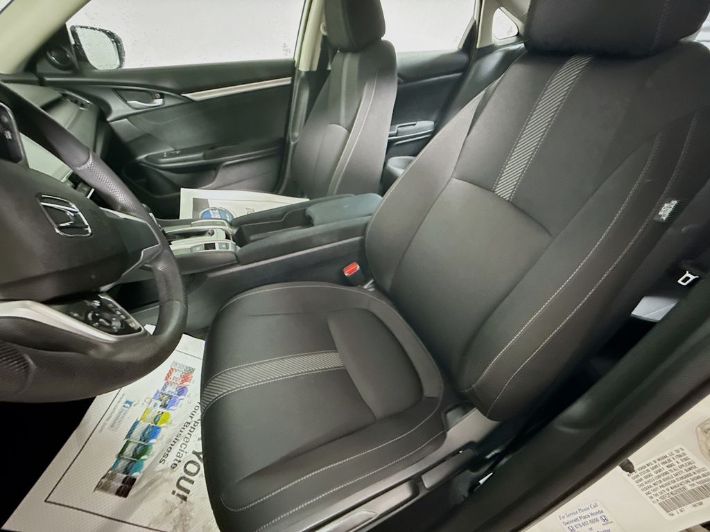 2018 Honda Civic EX photo 17
