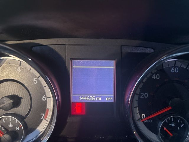 2017 Dodge Grand Caravan SXT photo 2