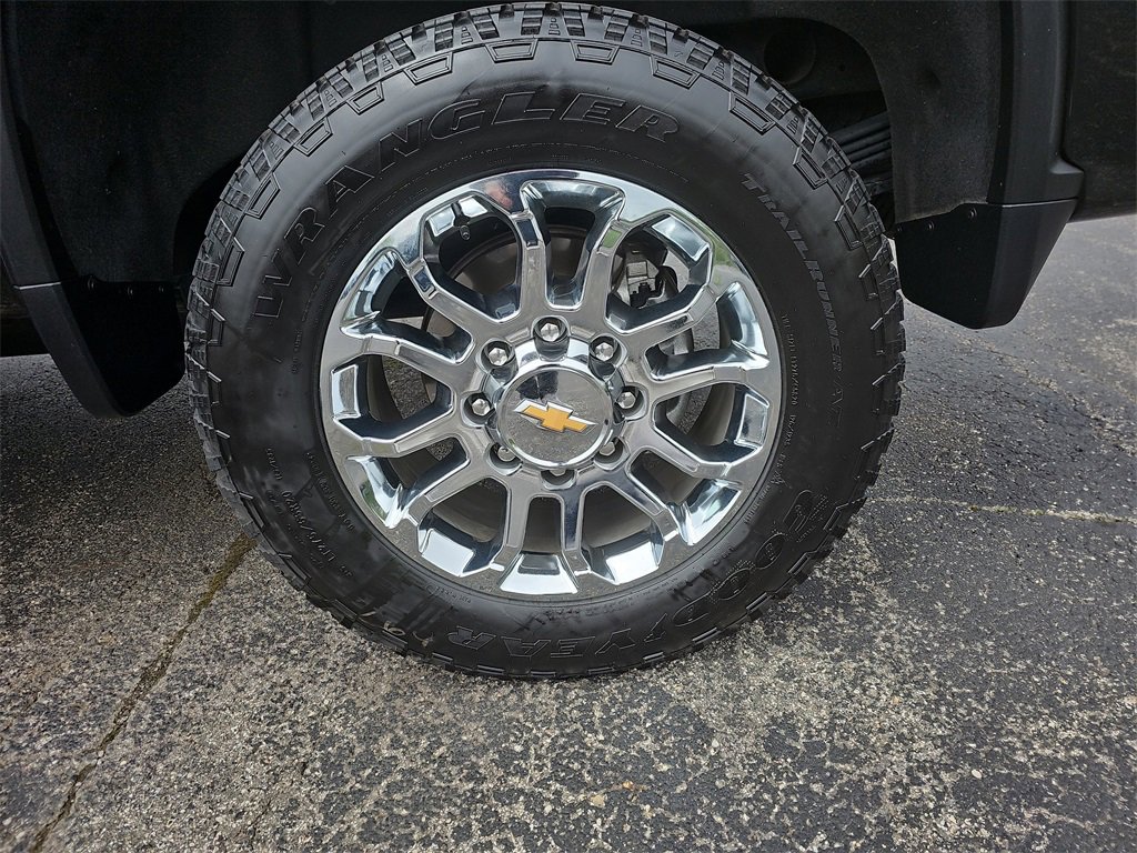 2024 Chevrolet Silverado 2500HD LTZ photo 33