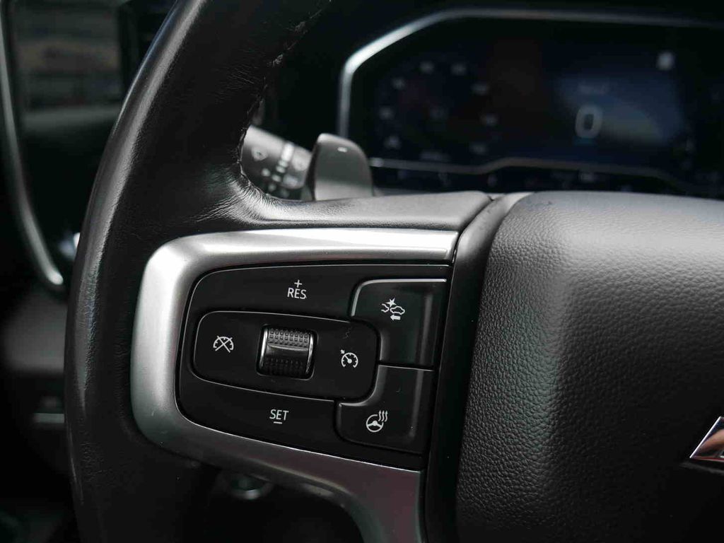 2023 Chevrolet Silverado 1500 RST photo 30