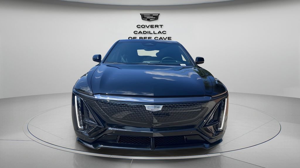 2026 Cadillac Lyriq photo 2