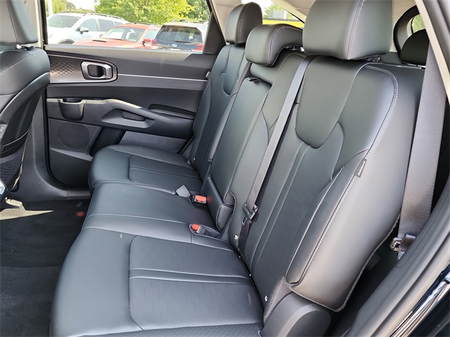 2026 Kia Sorento EX photo 14