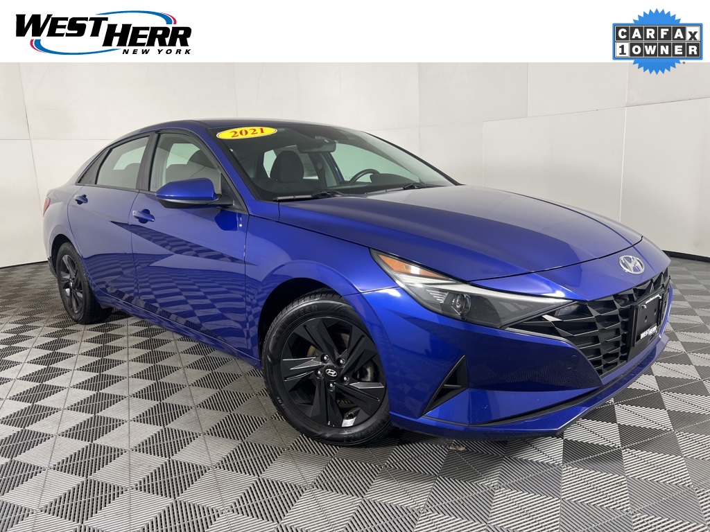 2021 Hyundai Elantra SEL's photo