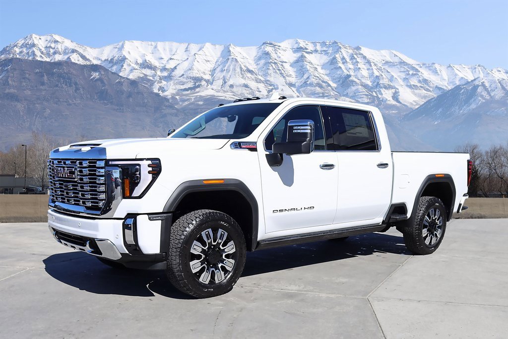 2025 Gmc Sierra 3500 HD Denali photo 2