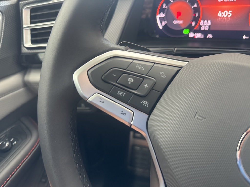 2026 Volkswagen Atlas Peak Edition SE photo 16