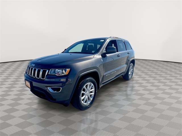 2021 Jeep Grand Cherokee Laredo E photo 3