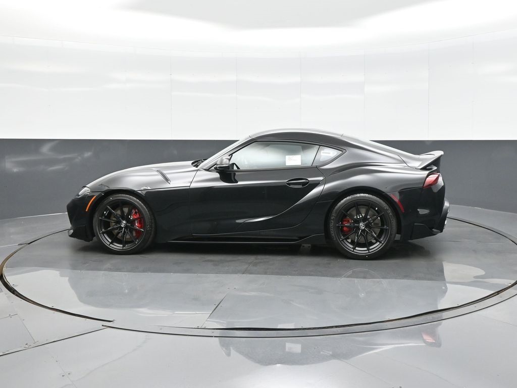 2026 Toyota Supra 3.0 Premium photo 3